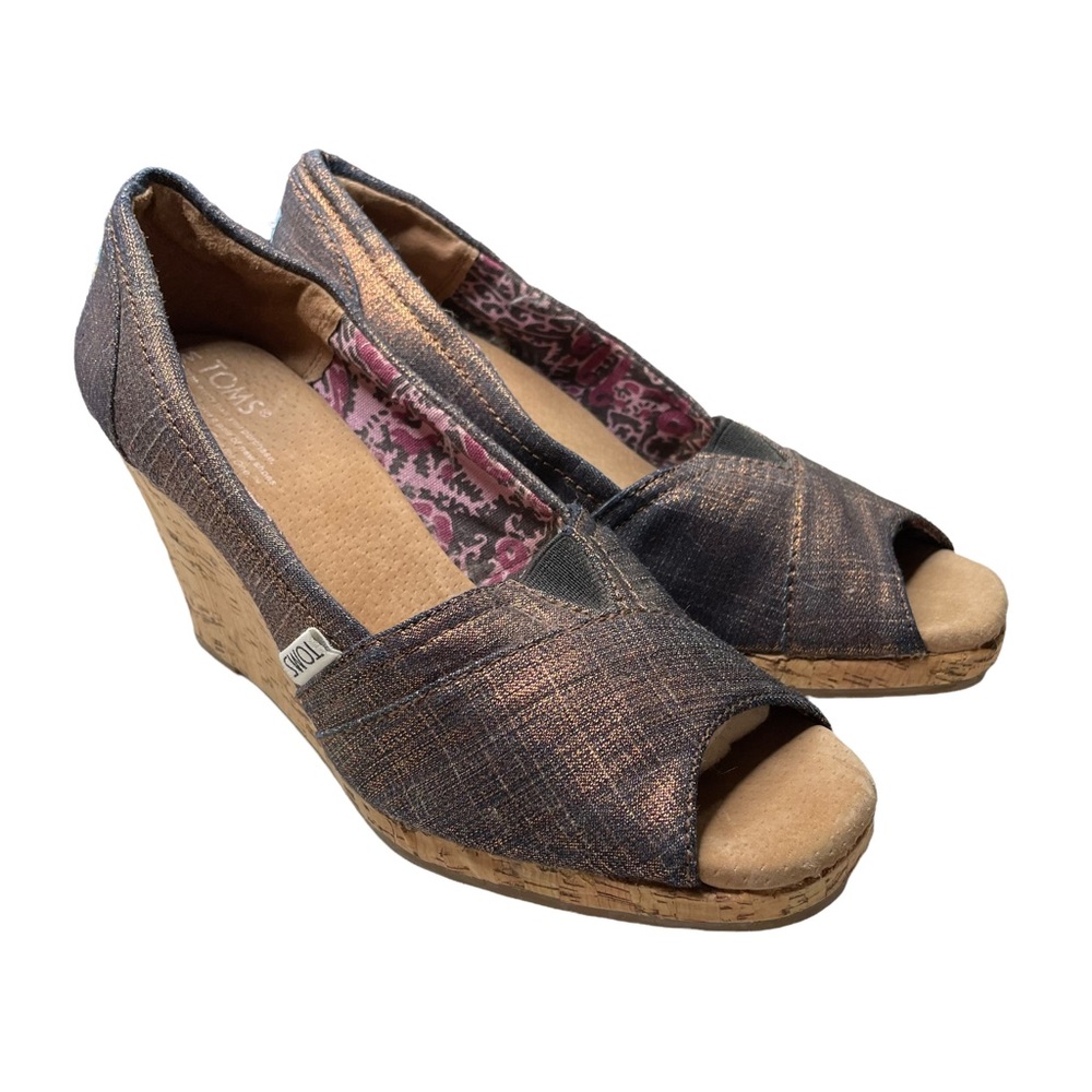 TOMS classic espadrille wedge size 7 1/2